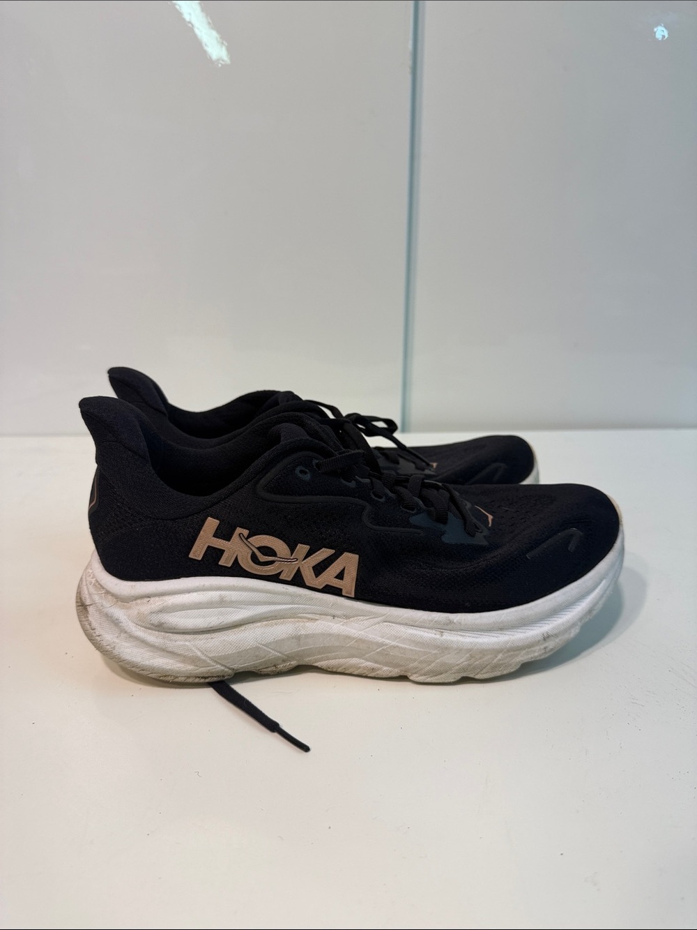 Used Hoka Clifton 10 athletic shoes Women's 9B